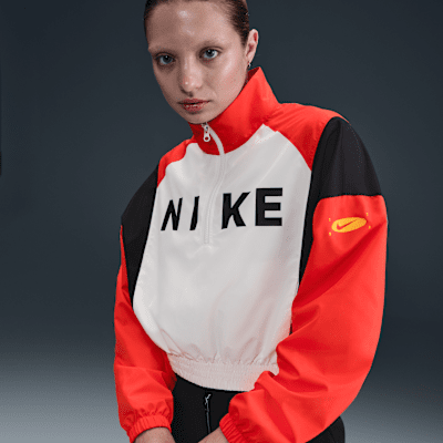 Nike Sportswear Women's Woven Lightweight 1/4-Zip Jacket. Nike LU